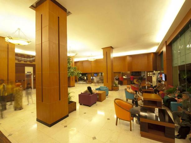 Imagen de los interiores del Hotel Hotel Asia. Foto 7