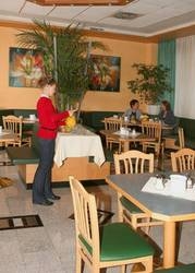 Imagen general del Hotel Hotel Asperner Löwe. Foto 31