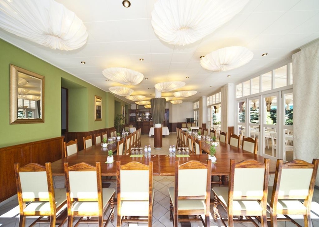 Imagen general del Hotel Hotel Astoria, Balatonfured. Foto 10