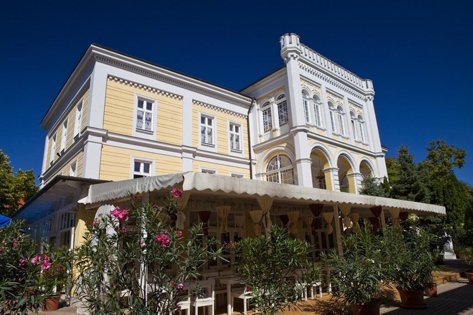 Imagen general del Hotel Hotel Astoria, Balatonfured. Foto 11