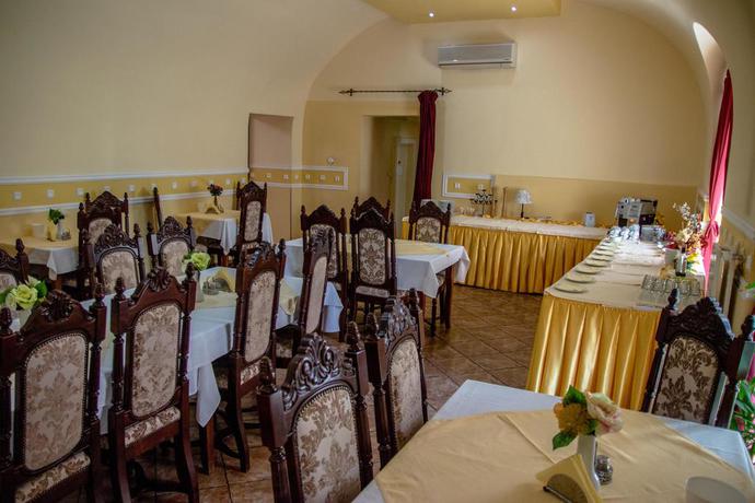 Imagen del bar/restaurante del Hotel Hotel Astoria, Satu mare. Foto 2