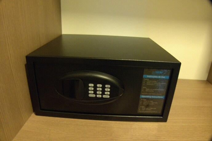 Imagen de la habitación del Hotel Hotel Atl&acirc;ntico. Foto 20