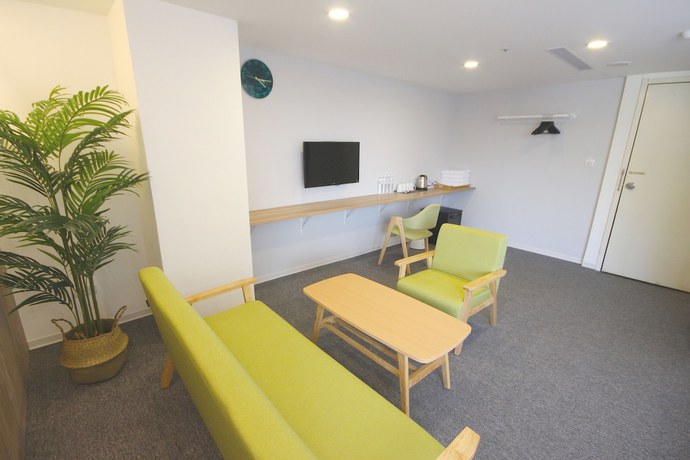 Imagen de la habitación del Hotel Hotel Attic. Foto 15