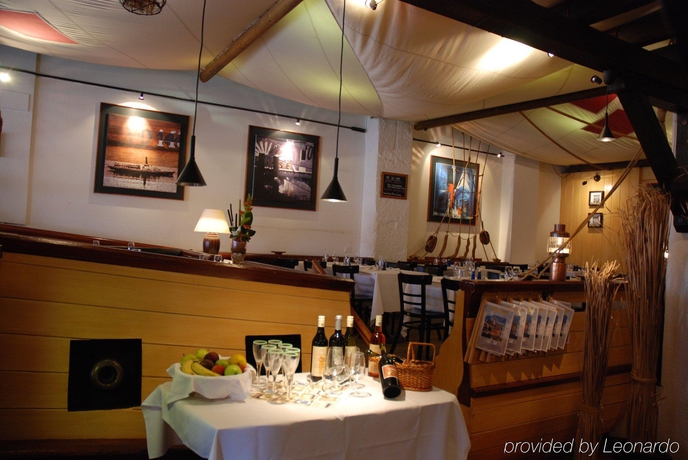 Imagen general del Hotel Hotel Aulac. Foto 3