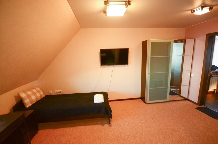 Imagen general del Hotel Hotel Azimut. Foto 9