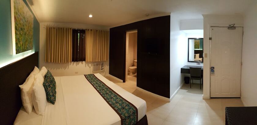 Imagen general del Hotel Hotel Bahia Subic. Foto 4