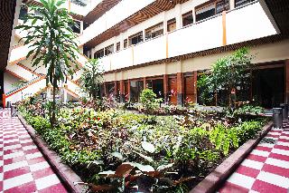 Imagen general del Hotel Hotel Bandung Permai. Foto 6