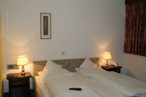 Imagen general del Hotel Hotel Batzenh&auml;usl. Foto 14