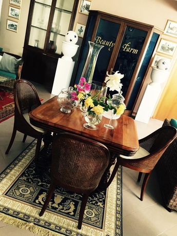 Imagen general del Hotel Hotel Beauty Raphael. Foto 11