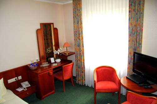 Imagen general del Hotel Hotel Beek. Foto 4