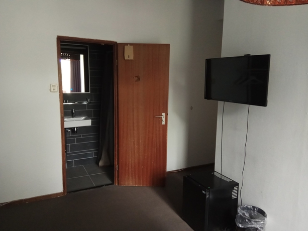 Imagen de la habitación del Hotel Hotel Bellington. Foto 19