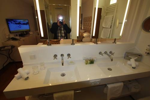 Imagen de la habitación del Hotel Hotel Bergkristall. Foto 62