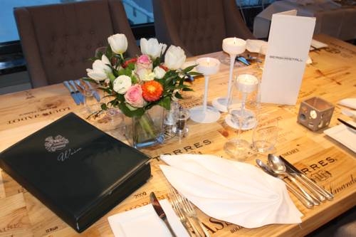 Imagen general del Hotel Hotel Bergkristall. Foto 31