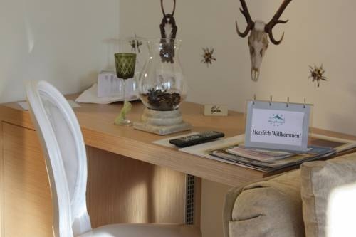 Imagen general del Hotel Hotel Bergkristall. Foto 37