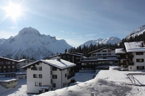 Imagen general del Hotel Hotel Bergkristall. Foto 41