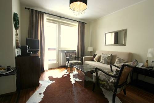 Imagen general del Hotel Hotel Bergkristall. Foto 48