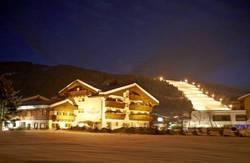 Imagen general del Hotel Hotel Bergzeit. Foto 23
