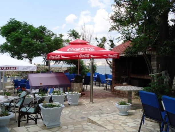 Imagen general del Hotel Hotel Biser. Foto 3