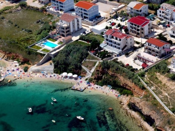 Imagen general del Hotel Hotel Biser. Foto 6