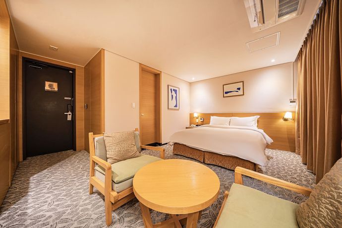 Imagen de la habitación del Hotel Hotel Biz Inn. Foto 11