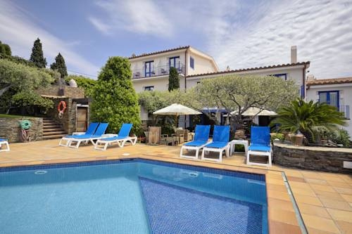 Imagen general del Hotel Hotel Blaumar Cadaqués. Foto 4