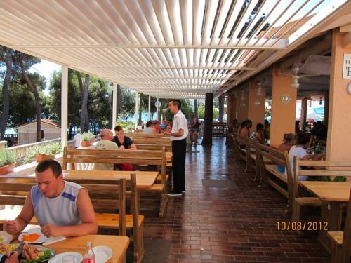 Imagen general del Hotel Hotel Bor. Foto 9