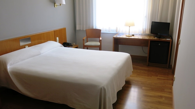 Imagen de la habitación del Hotel Hotel Borrell. Foto 9