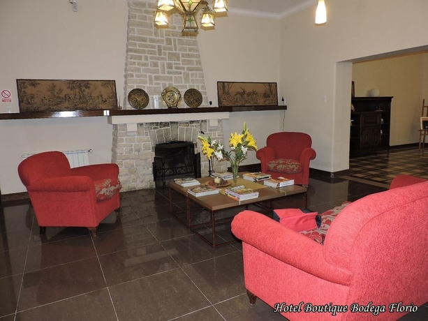 Imagen de los interiores del Hotel Hotel Boutique Bodega Florio. Foto 8
