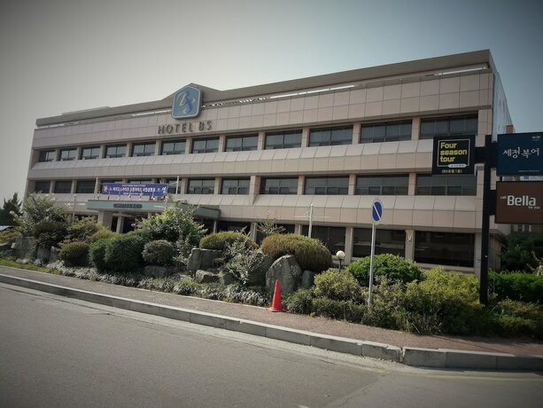 Imagen general del Hotel Hotel Bs. Foto 1