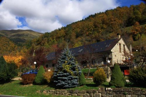Imagen general del Hotel Hotel, Bungalows y Camping Viu. Foto 10