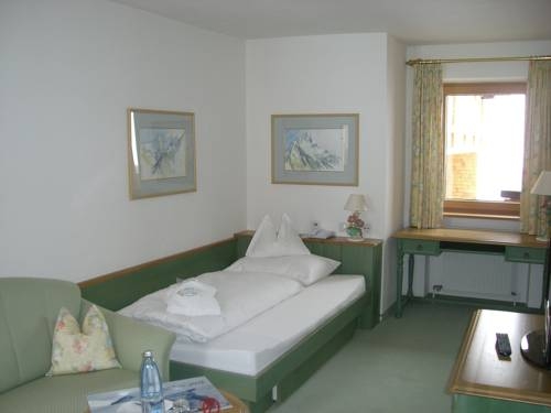 Imagen de la habitación del Hotel Hotel Burgwald. Foto 36