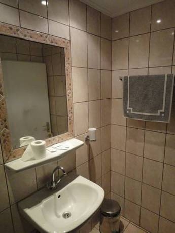 Imagen general del Hotel Hotel Byron. Foto 16