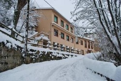 Imagen de los exteriores del Hotel Hotel Cal Nen. Foto 5