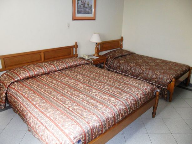 Imagen de la habitación del Hotel Hotel Casa Ballesteros. Foto 7