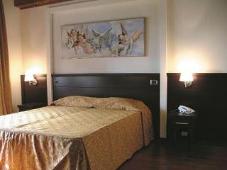 Imagen general del Hotel Hotel Castelbarco. Foto 50