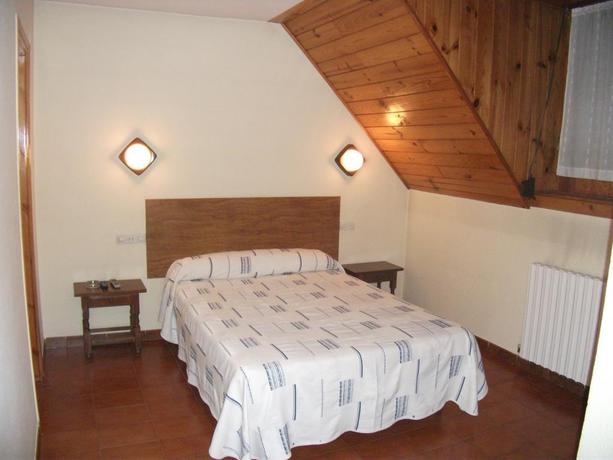 Imagen de la habitación del Hotel Hotel Castieru. Foto 3