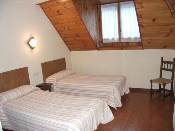 Imagen de la habitación del Hotel Hotel Castieru. Foto 5