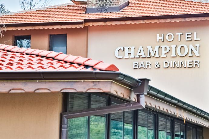 Imagen general del Hotel Hotel Champion. Foto 4
