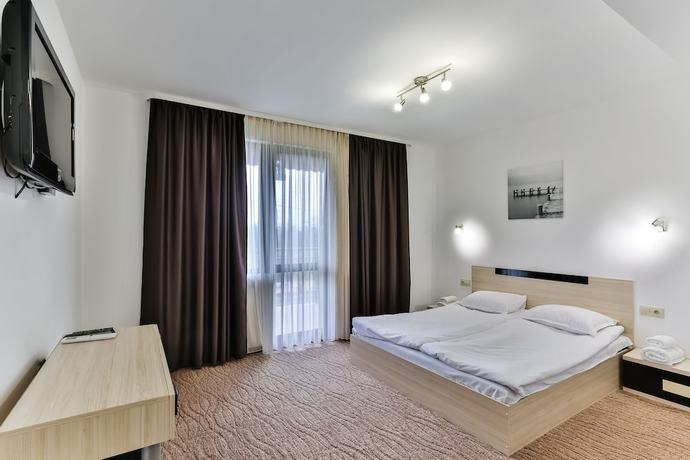 Imagen de la habitación del Hotel Hotel Champion. Foto 19