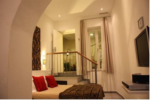 Imagen general del Hotel Hotel Chancilleria. Foto 4