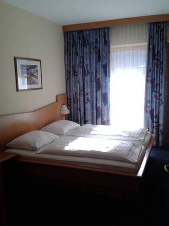 Imagen general del Hotel Hotel Charlotte. Foto 3