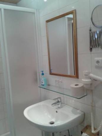 Imagen de la habitación del Hotel Hotel Charlotte. Foto 23