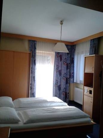 Imagen de la habitación del Hotel Hotel Charlotte. Foto 24