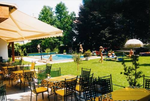 Imagen general del Hotel Hotel Charlotte. Foto 16