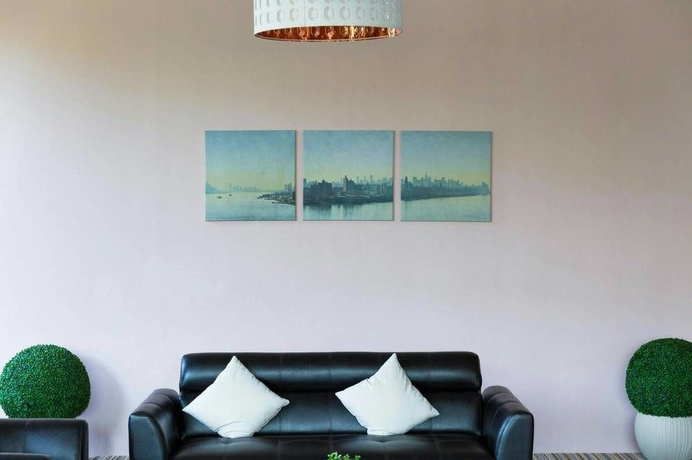 Imagen de los interiores del Hotel Hotel Chatkaew Hill Y Residence. Foto 10