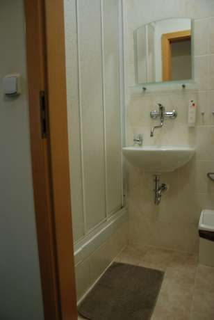 Imagen de la habitación del Hotel Hotel Chur&aacute;ňov. Foto 10