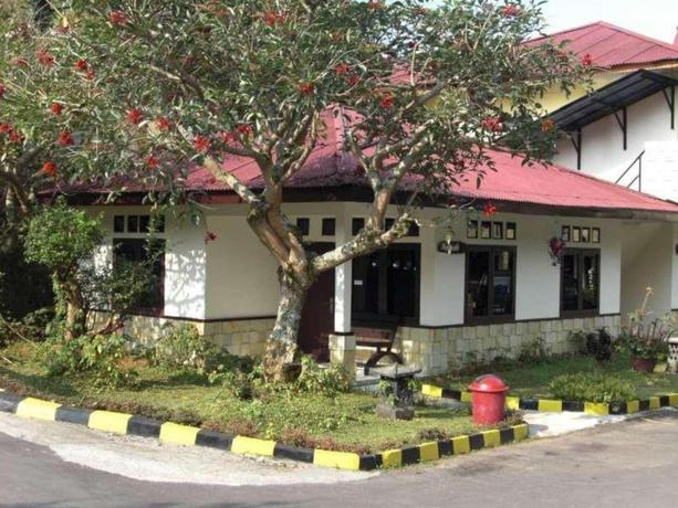 Imagen general del Hotel Hotel Ciloto Indah Permai. Foto 4