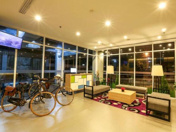 Imagen de los interiores del Hotel Hotel Citradream Tugu Yogyakarta. Foto 5