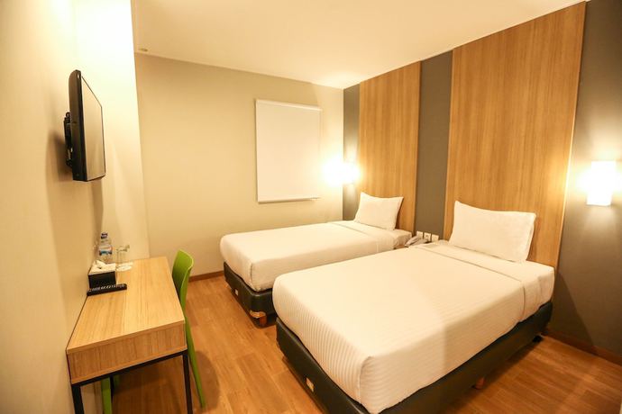 Imagen de la habitación del Hotel Hotel Citradream Yogyakarta. Foto 11
