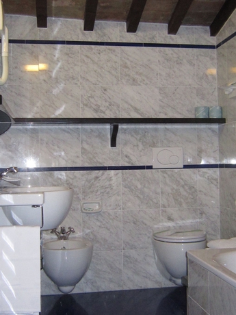 Imagen de la habitación del Hotel Hotel City, Florencia. Foto 4